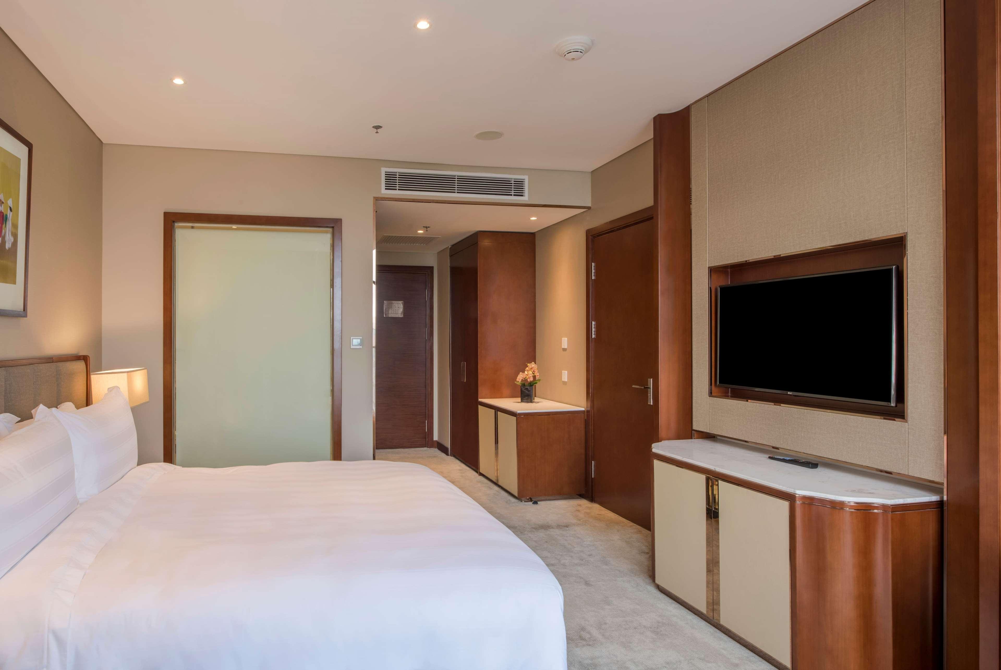 Wyndham Garden Hanoi Dış mekan fotoğraf